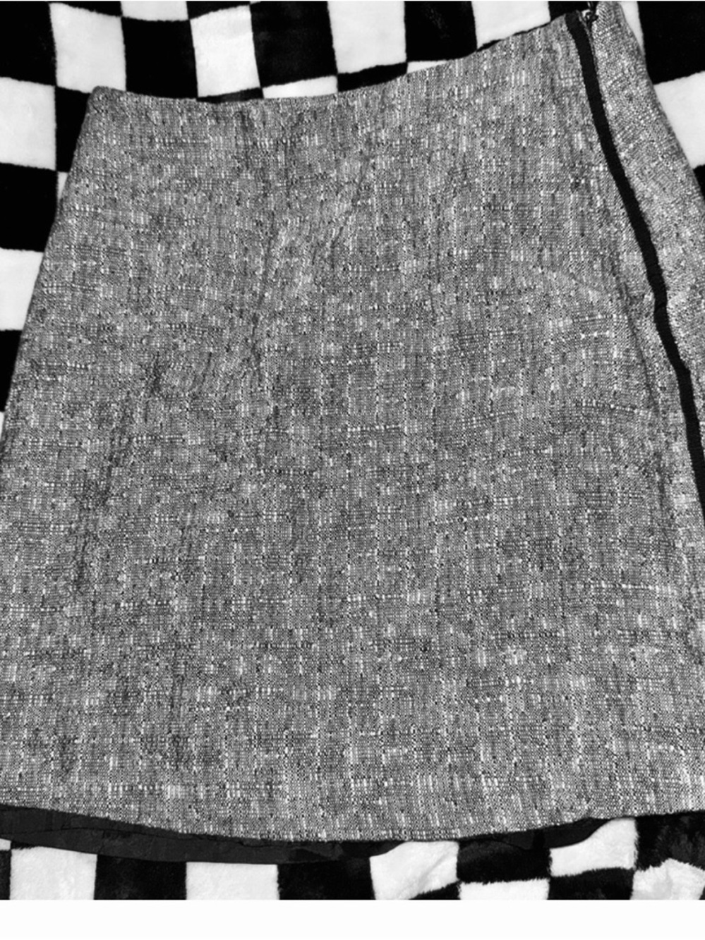 Chic Gray Pencil Skirt